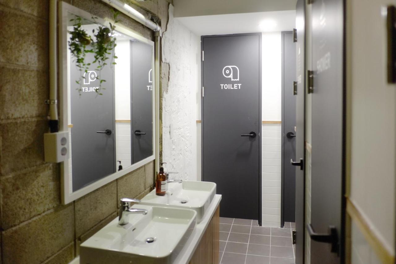 Hostel The Cube *