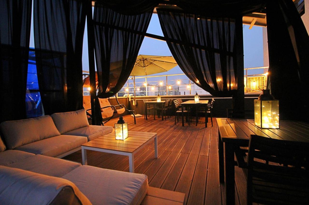 Guest house Roadhouse Hongdae Shinchon Seoul