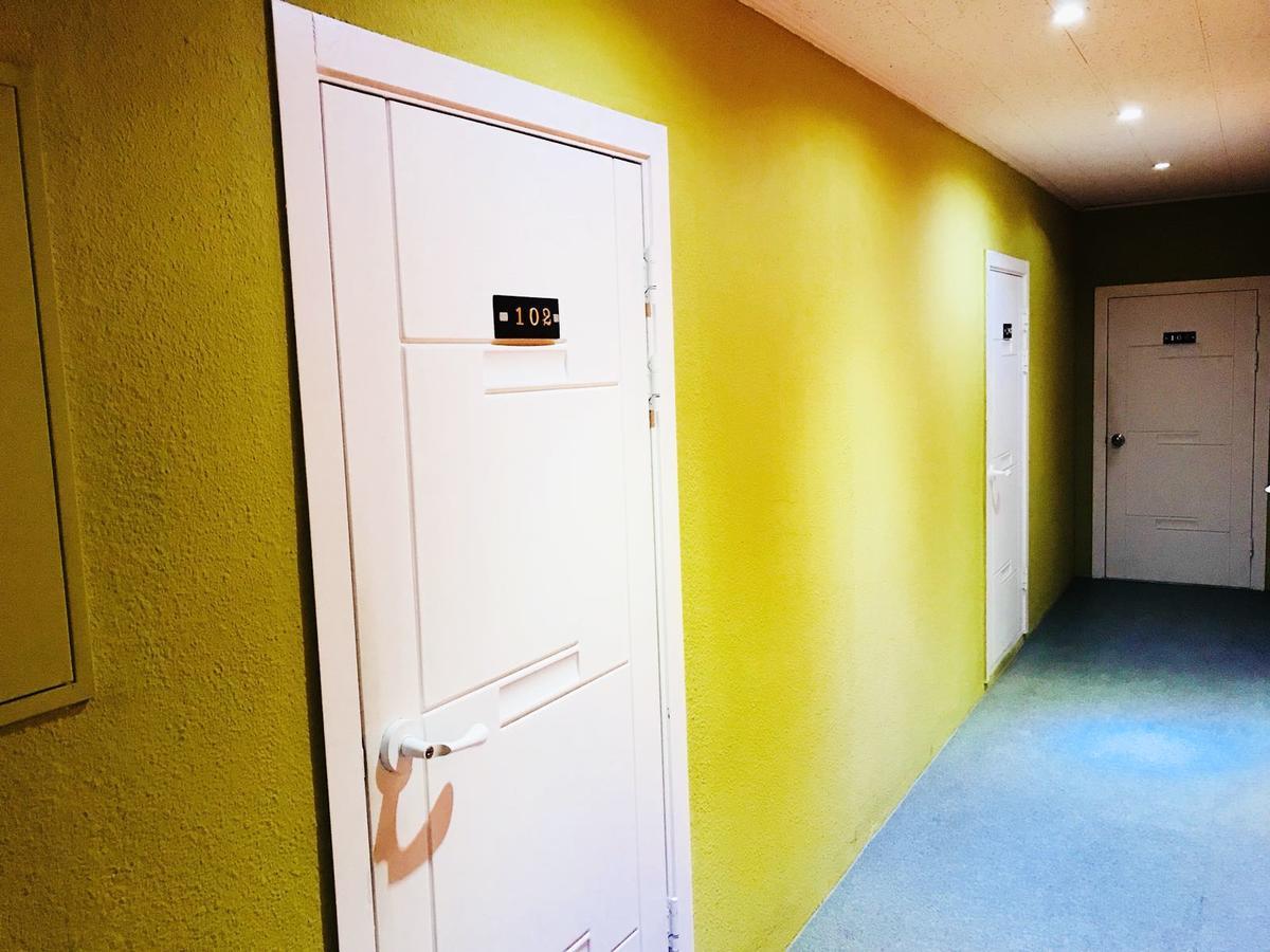 Sunrise Hostel *