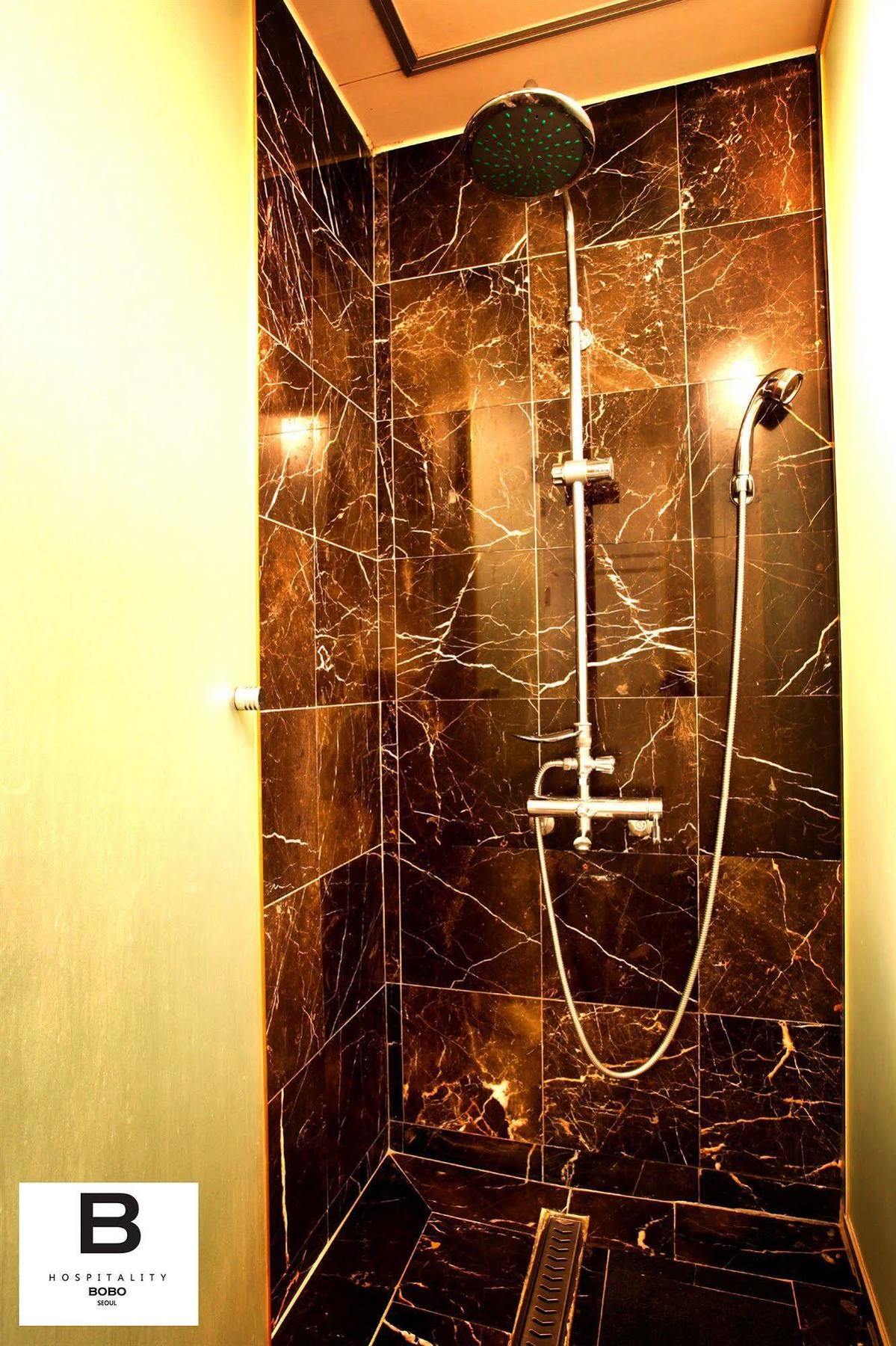 Hotel Bobo Hongdae 2*