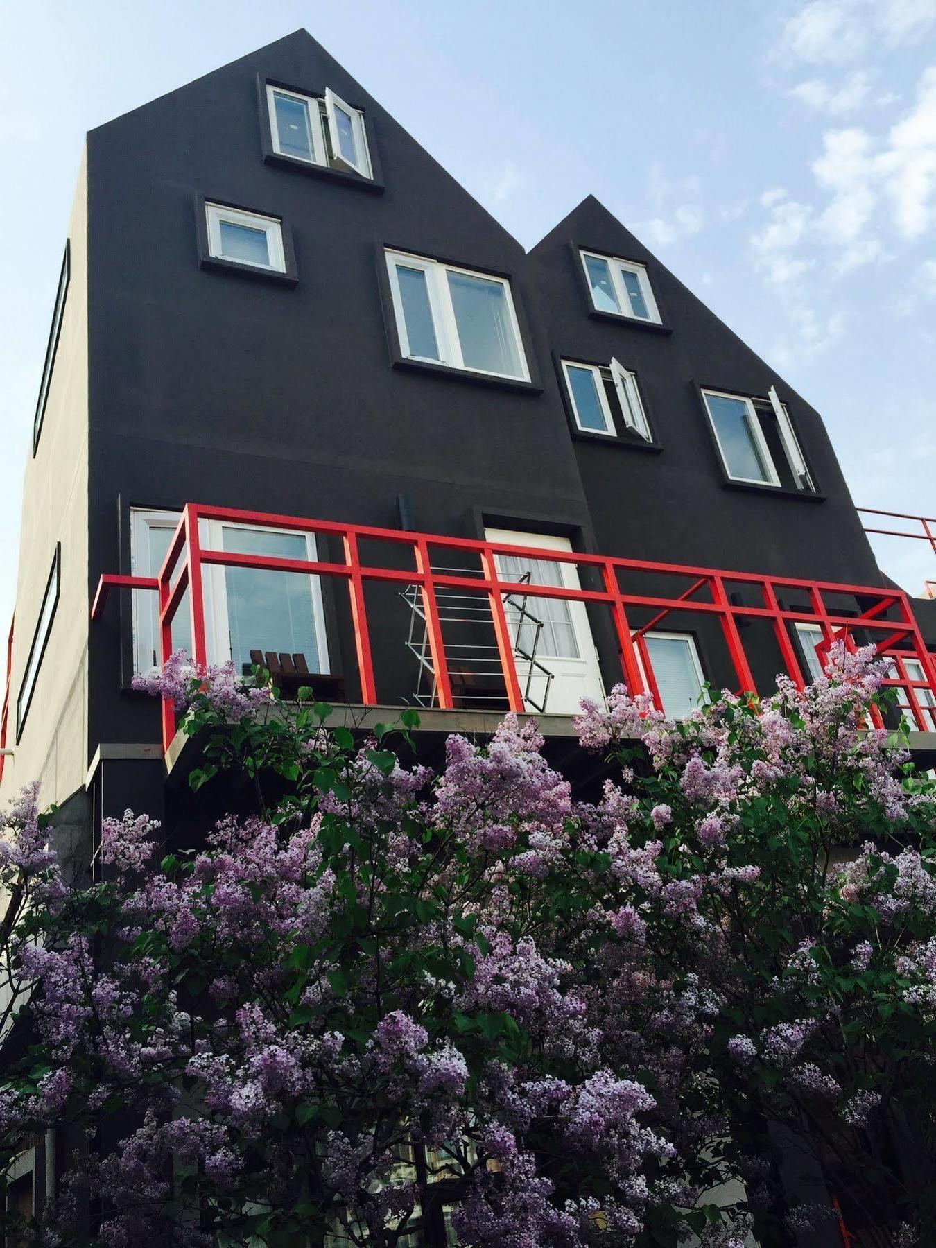 Ihouse Chinchin Guest house 2*