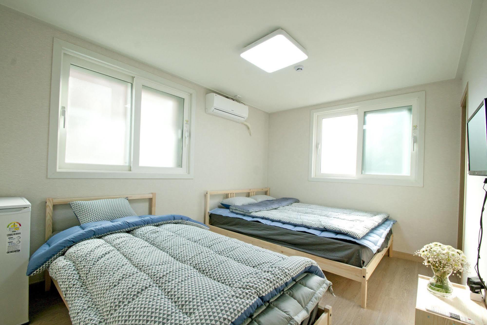 Hostel Twin Rabbit