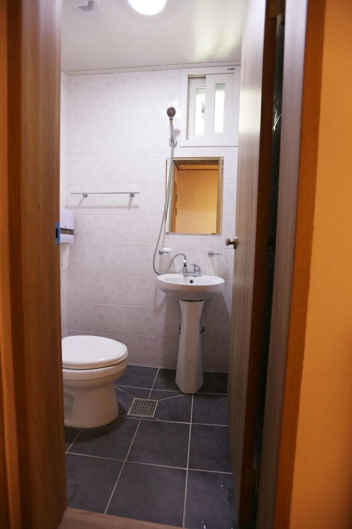 Guest house Cube