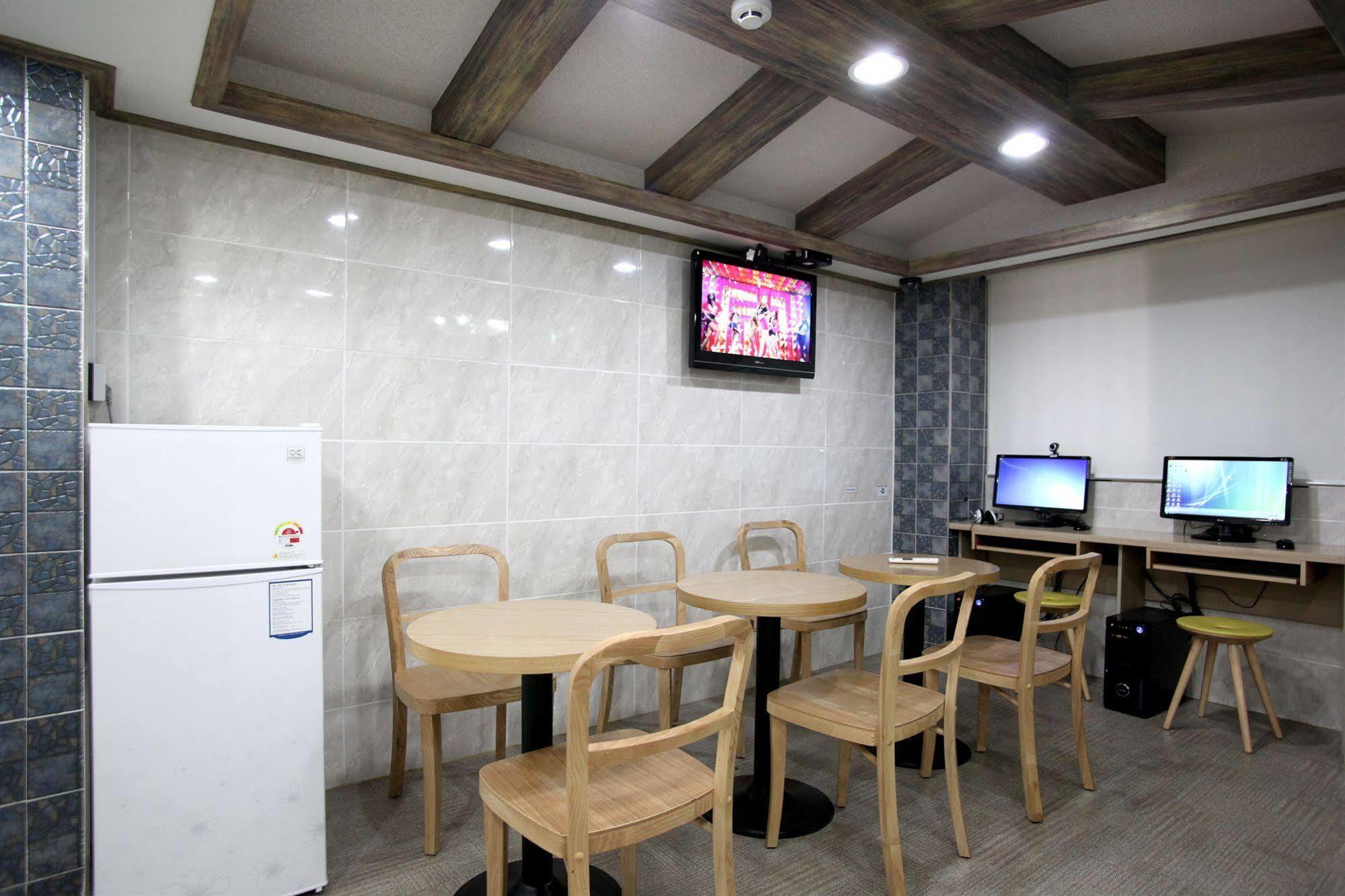 K-pop Station Guest house Seoul