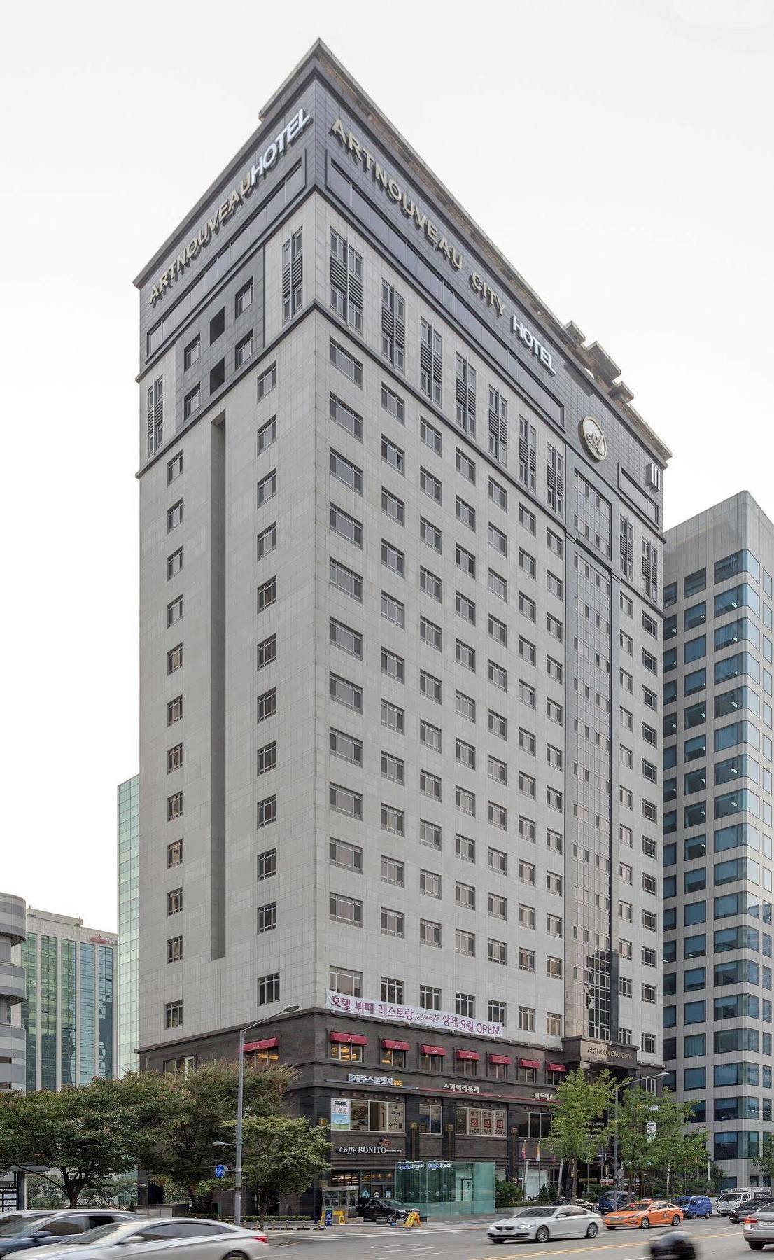 Yeoksam Artnouveau Hotel