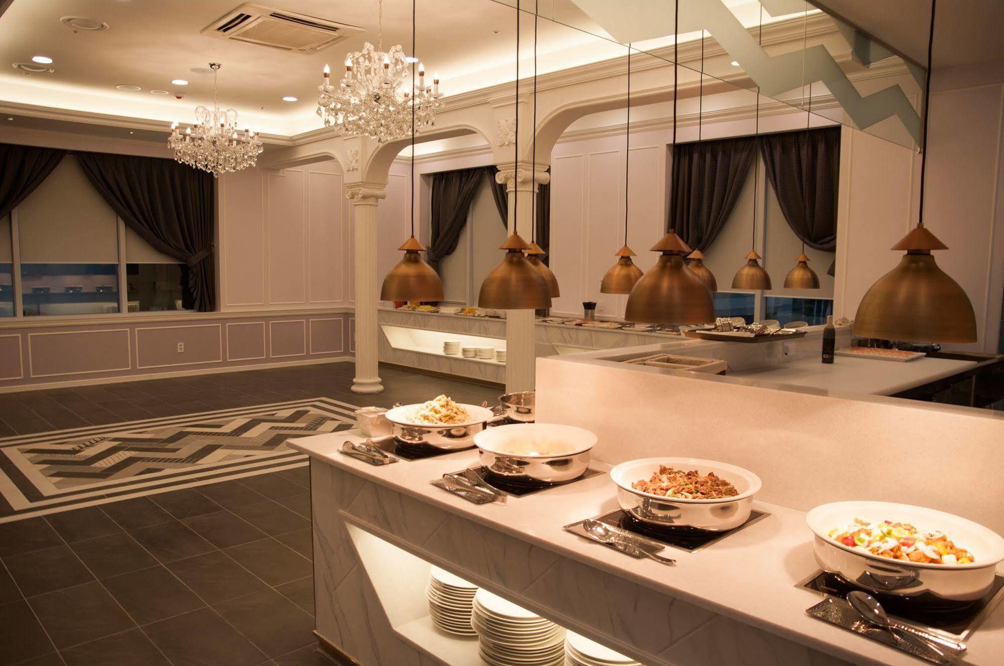 Hotel Yeoksam Artnouveau 4*