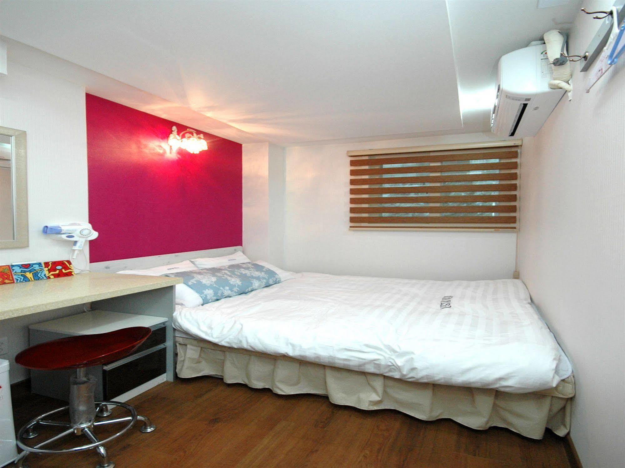 Hostel Vestin Myeongdong