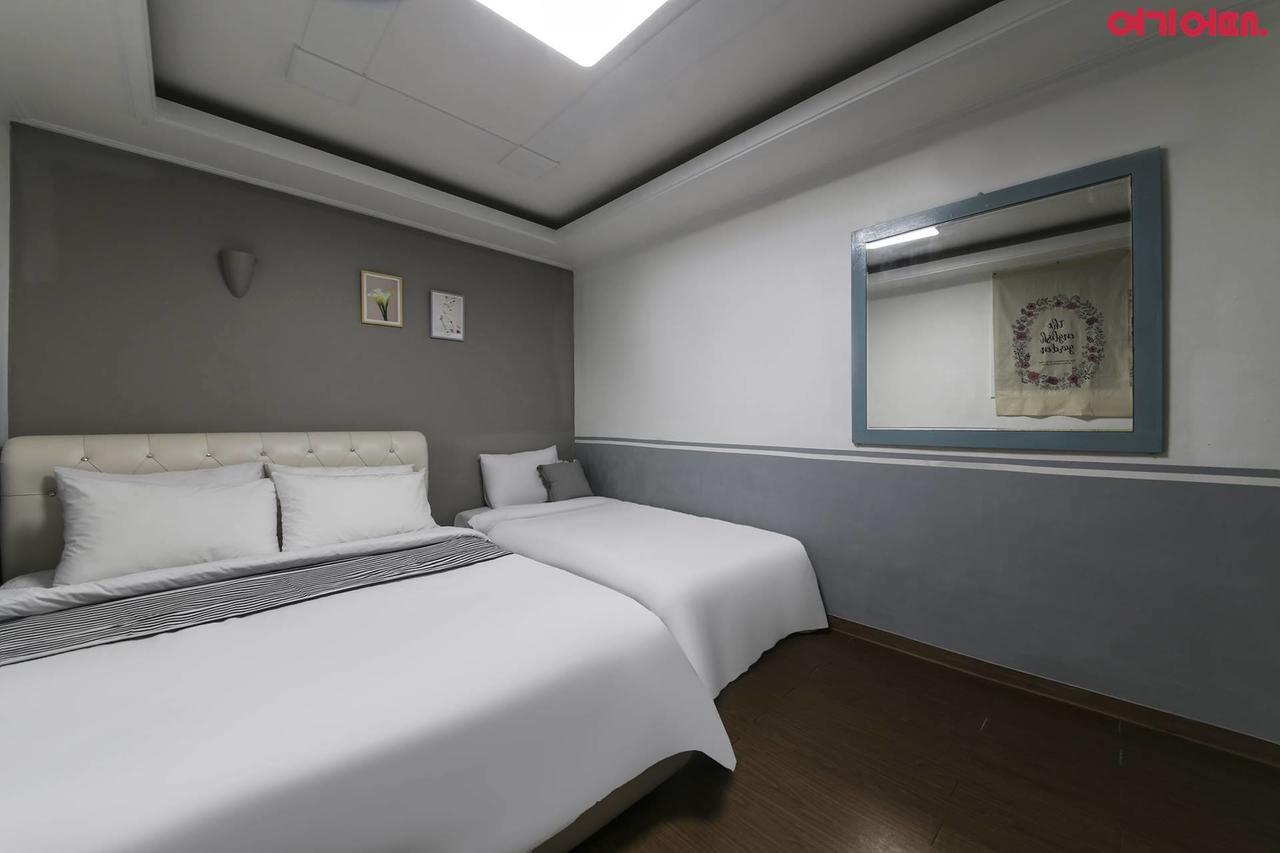 Sinchon Sisters Albergue