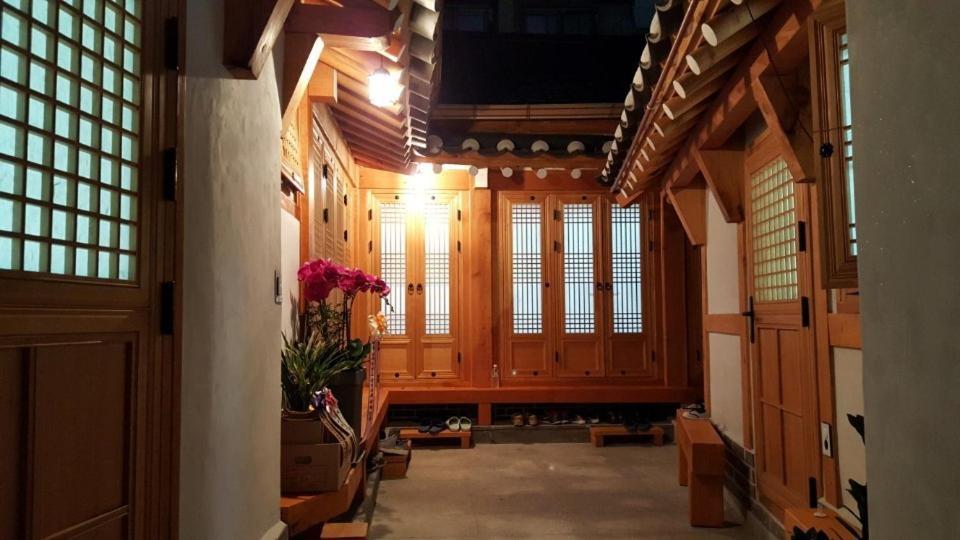Hi Dongdaemun Hanok Seoul