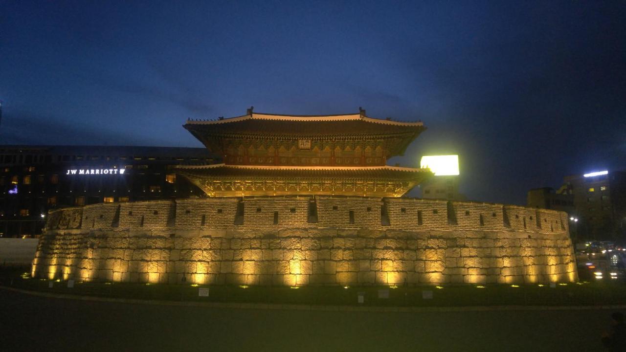 Hi Dongdaemun Hanok * Seoul