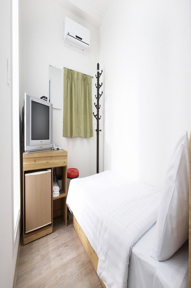 Moons Hostel Myeongdong Casa de hóspedes 2*