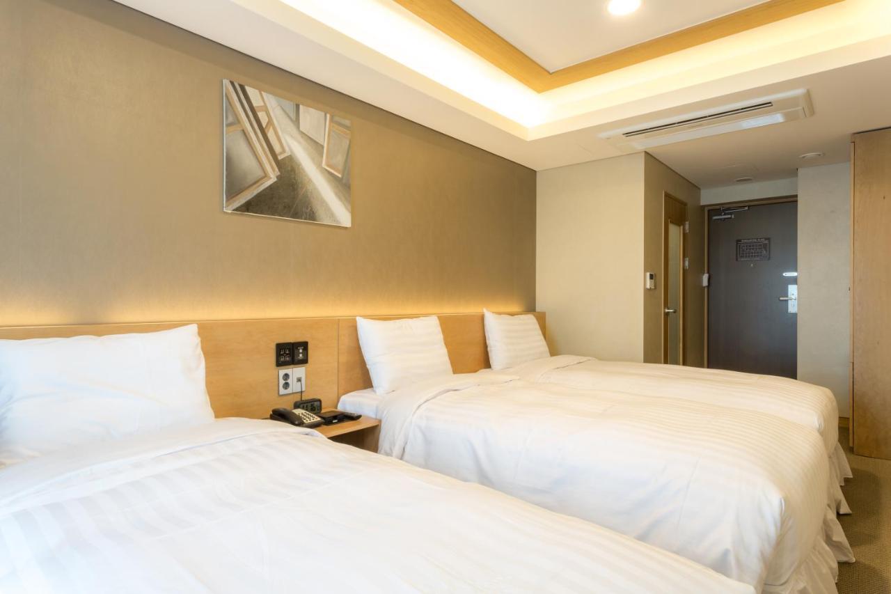 Floral Namsan Myeongdong 3*
