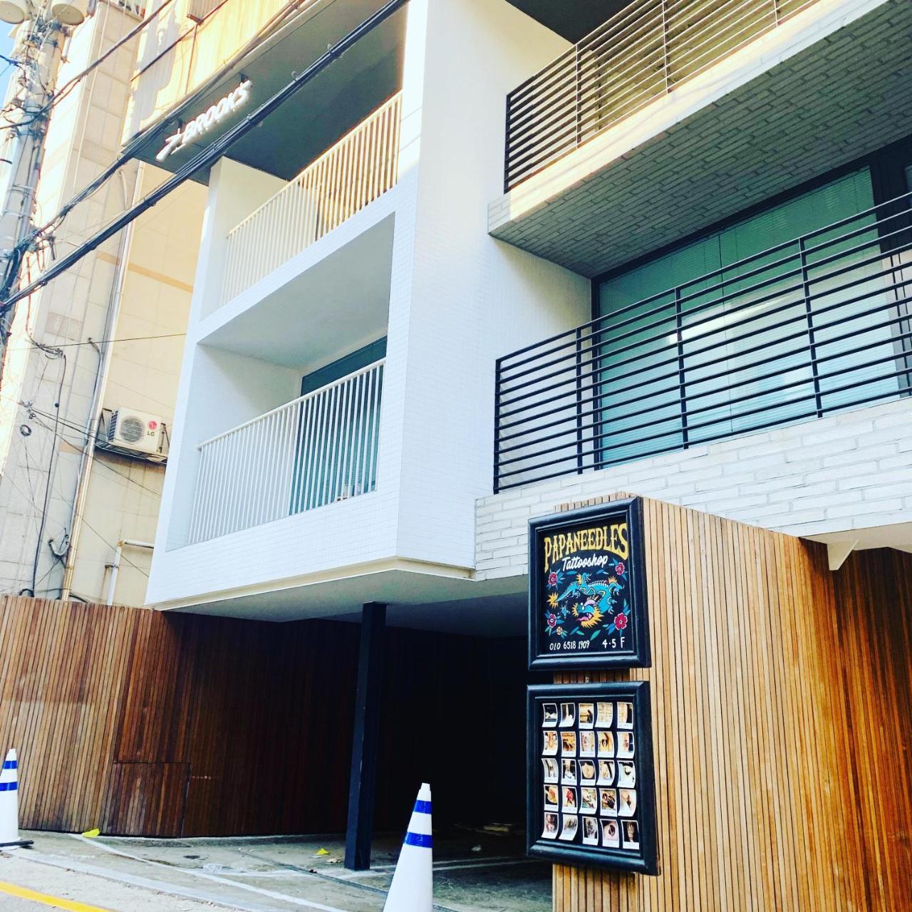 Chingu Hongdae Apartment