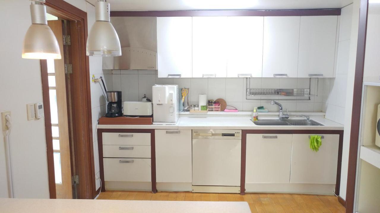 Dolma Hongdae Guest house 2*