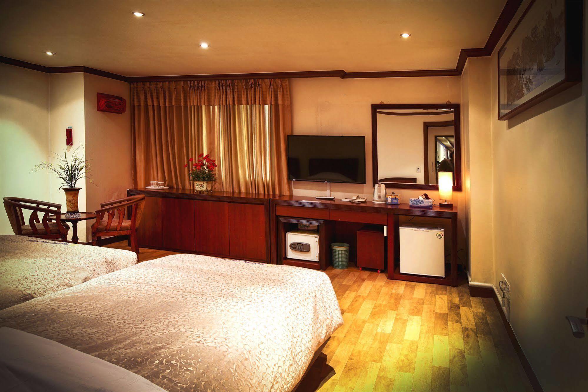Namdaemun Palace 3* Seoul