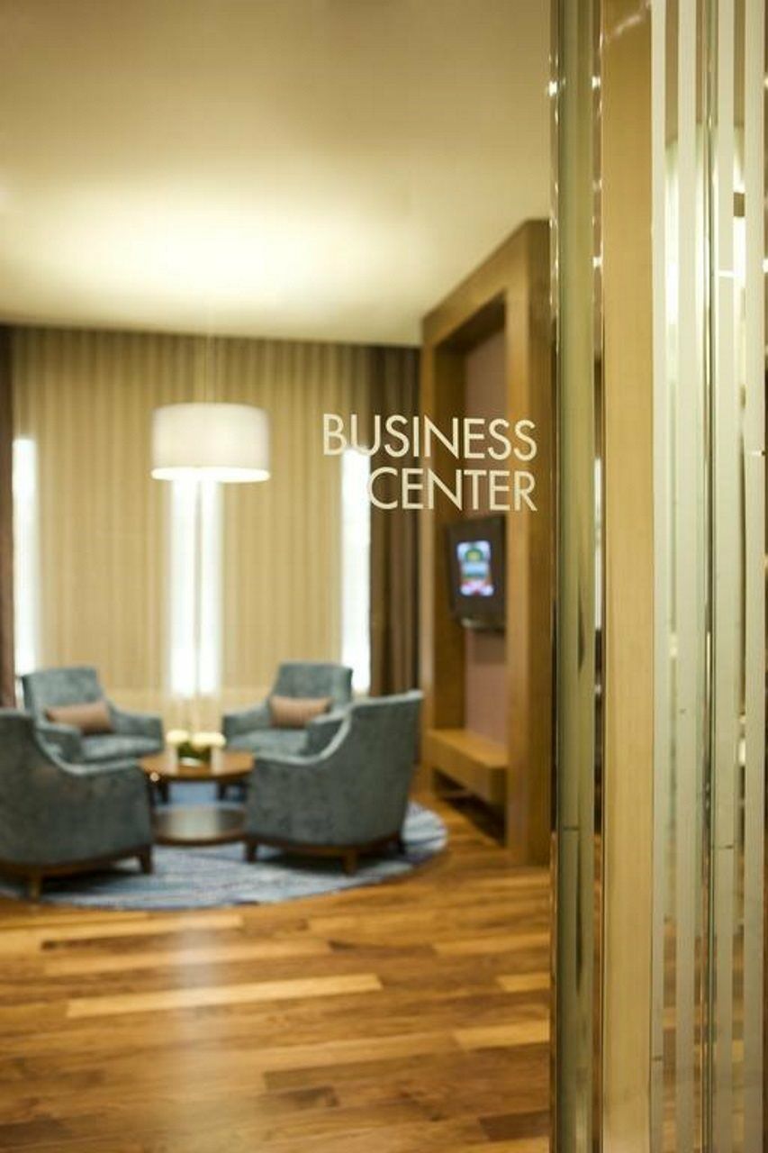 Courtyard By Marriott Times Square 4* Seoul