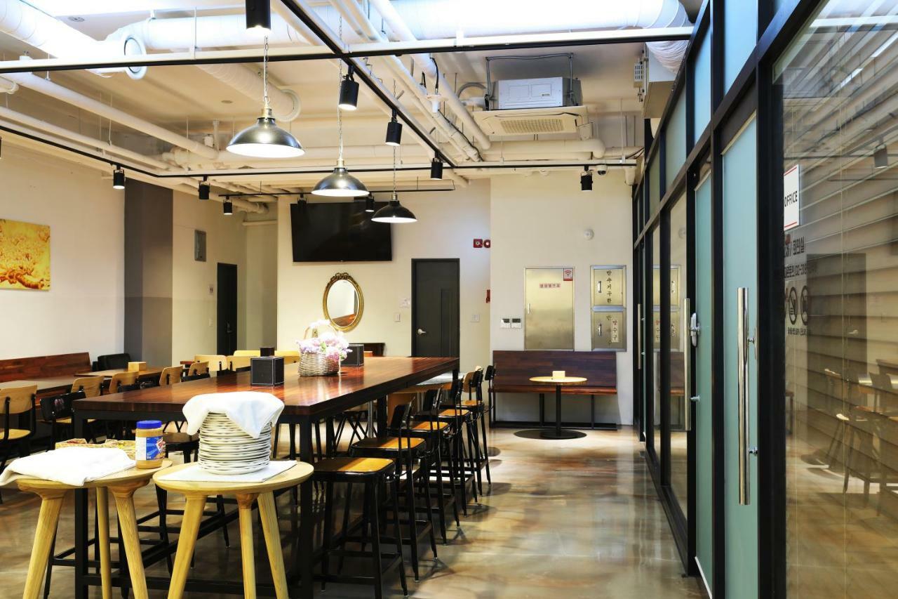 Stay7 Myeongdong Hostel
