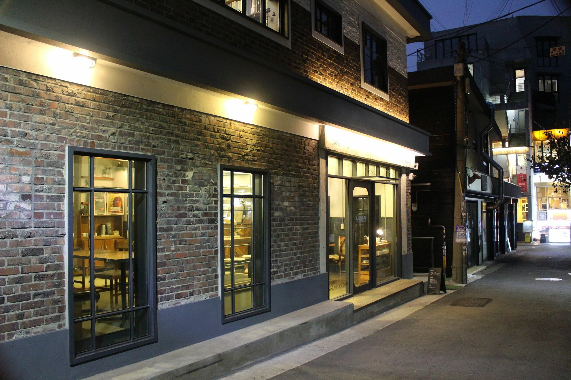 Bunk Hongdae2 Hostel Seoul