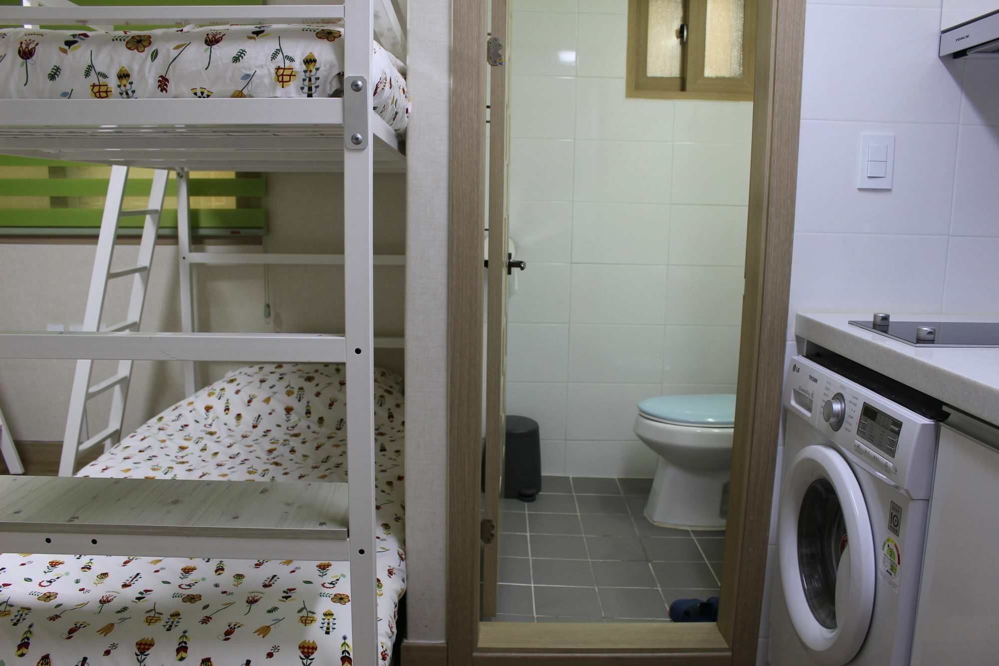 Bunk Hongdae2 Hostel