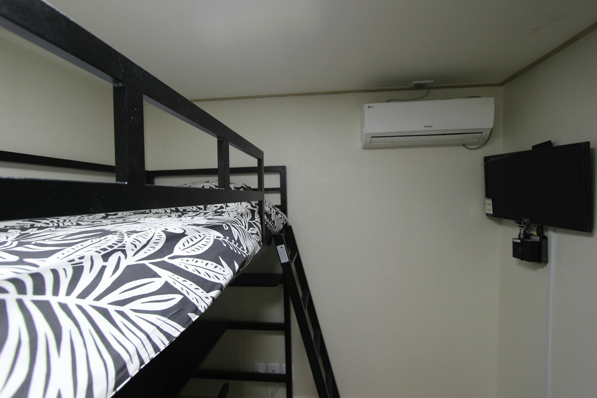 Bunk Hongdae2 *