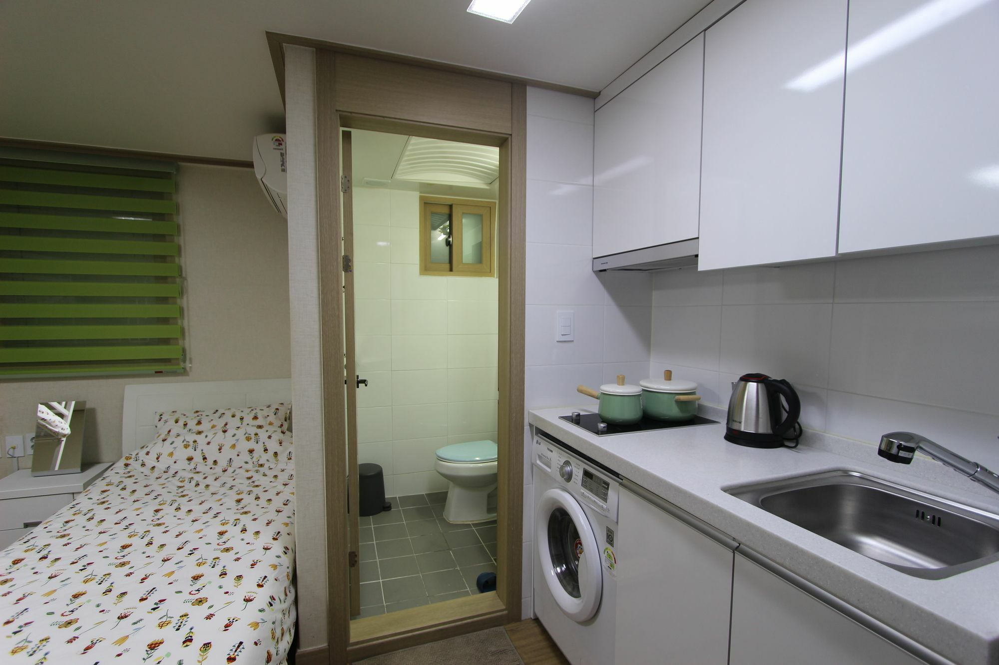 Bunk Hongdae2 Hostel