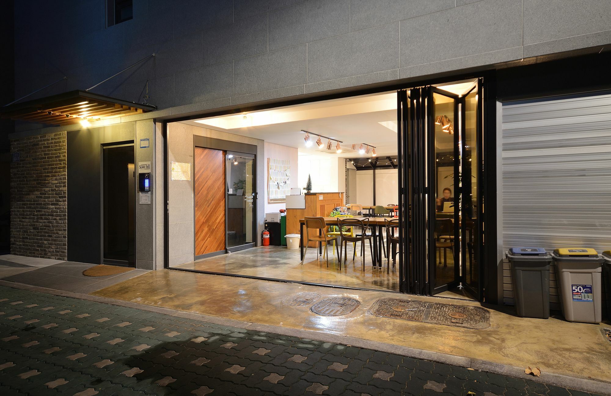 Sunnyhill Hongdae 2* Seoul