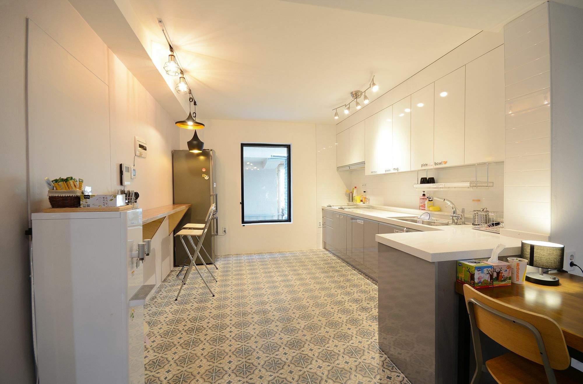 Sunnyhill Hongdae Guest house