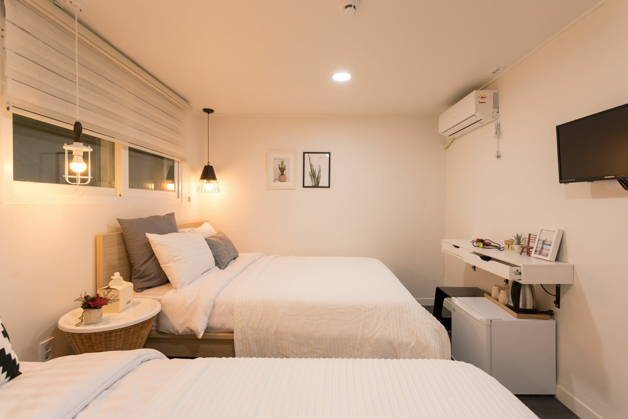 Neat House Hongdae 2* Seoul