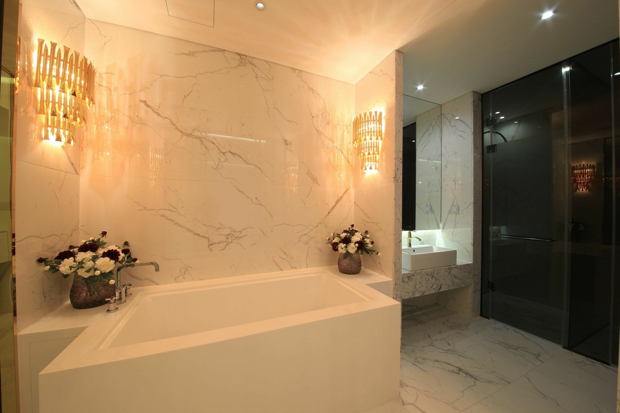 Cullinan Gaepo 3* Seoul