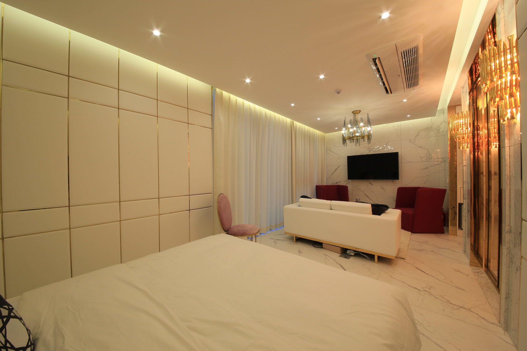 Cullinan Gaepo Hotel Seoul