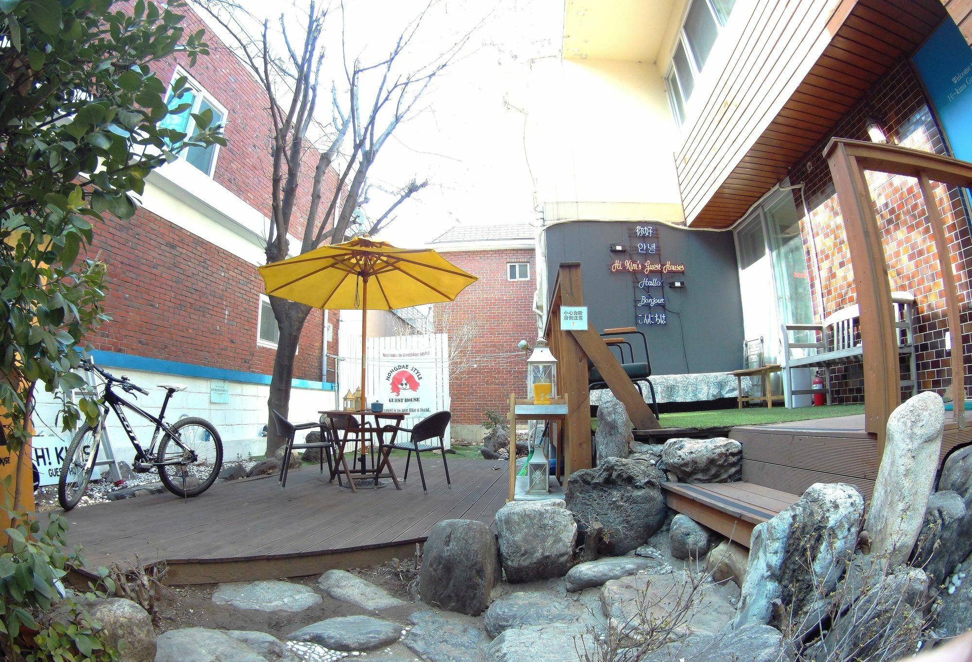 Hongdae Style Guest house 2*