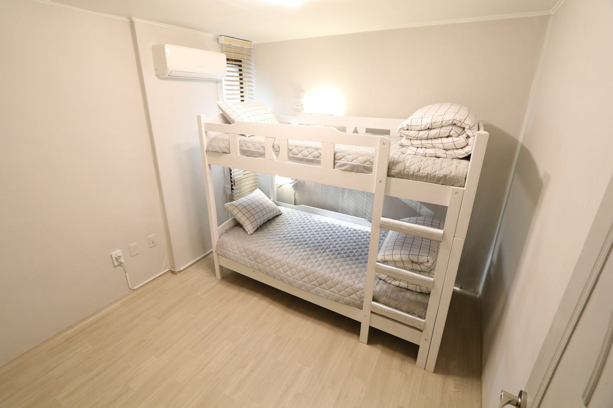Rumah tetamu Jm Hongdae