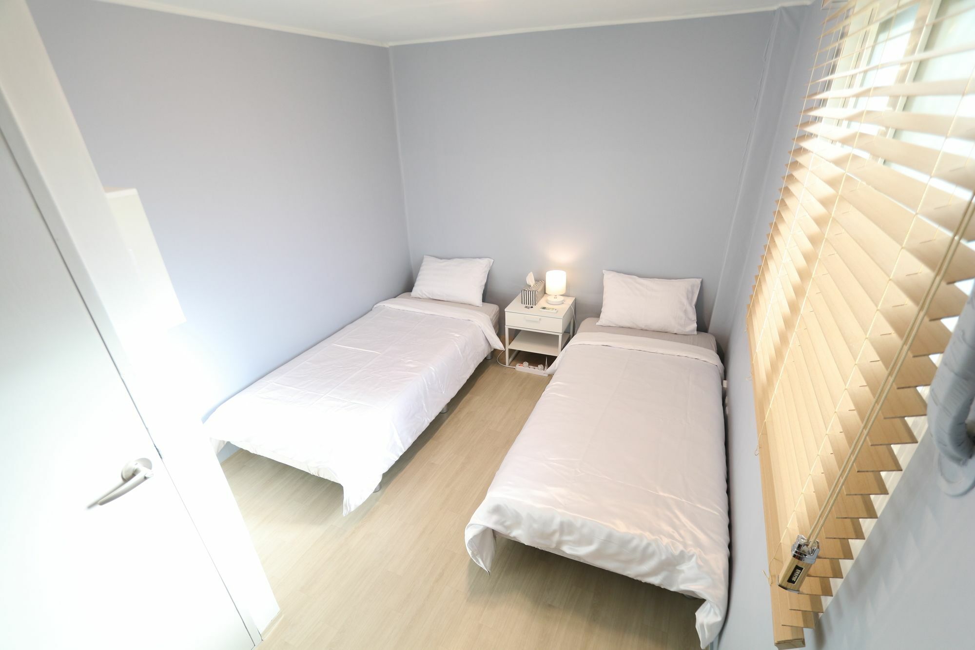 Rumah tetamu Jm Hongdae