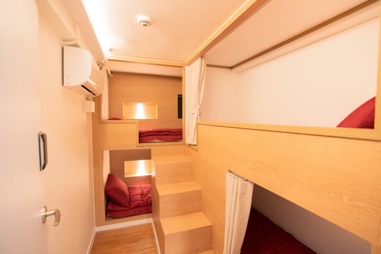 Huayuanhouse Hq In Hongdae