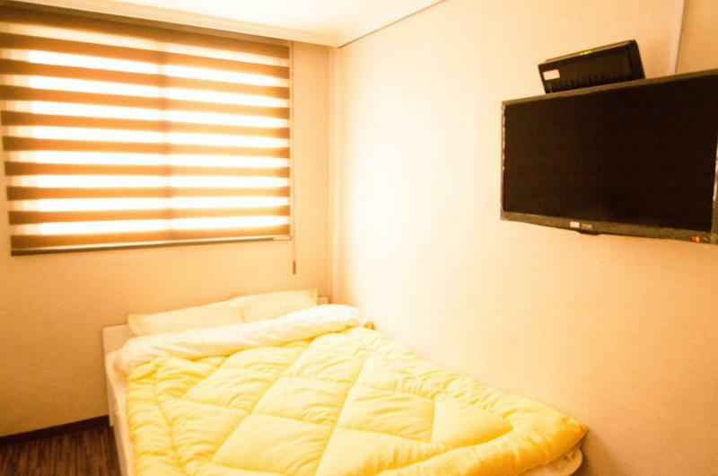 Hostel Yakorea Hongdae *