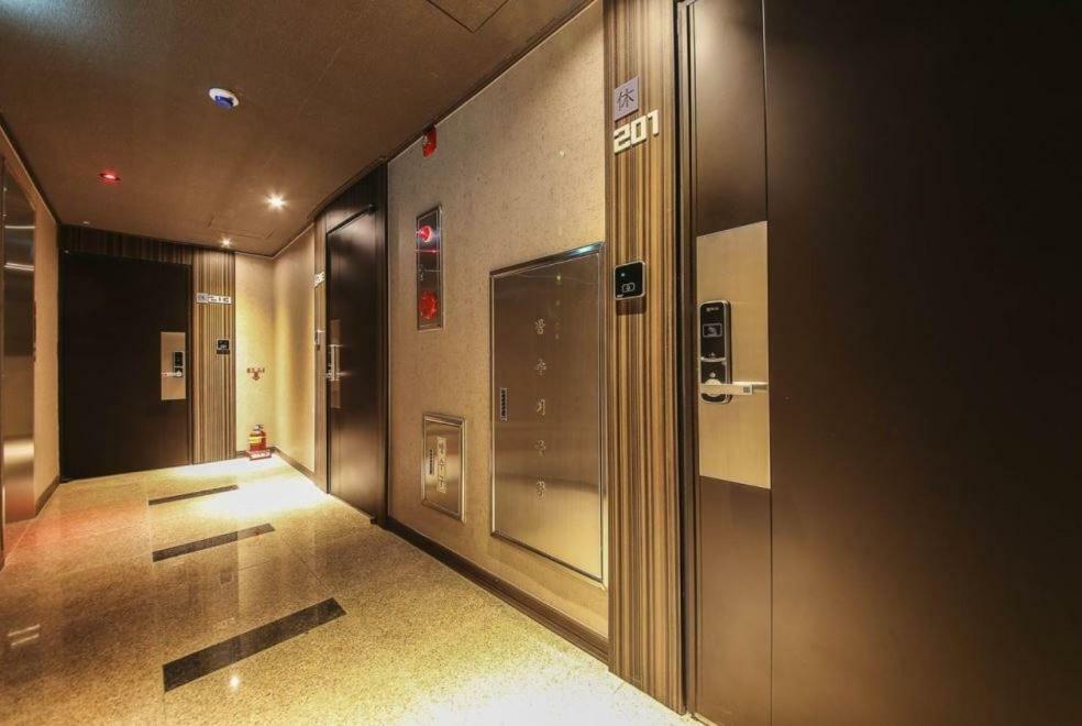 The Hue Hotel