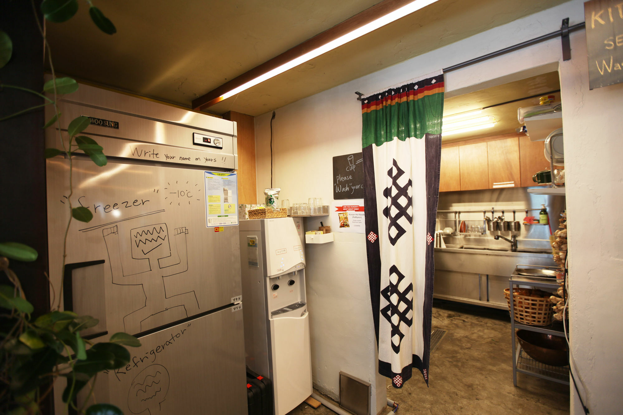 Guest house Hongdae Pajamaparty 2*