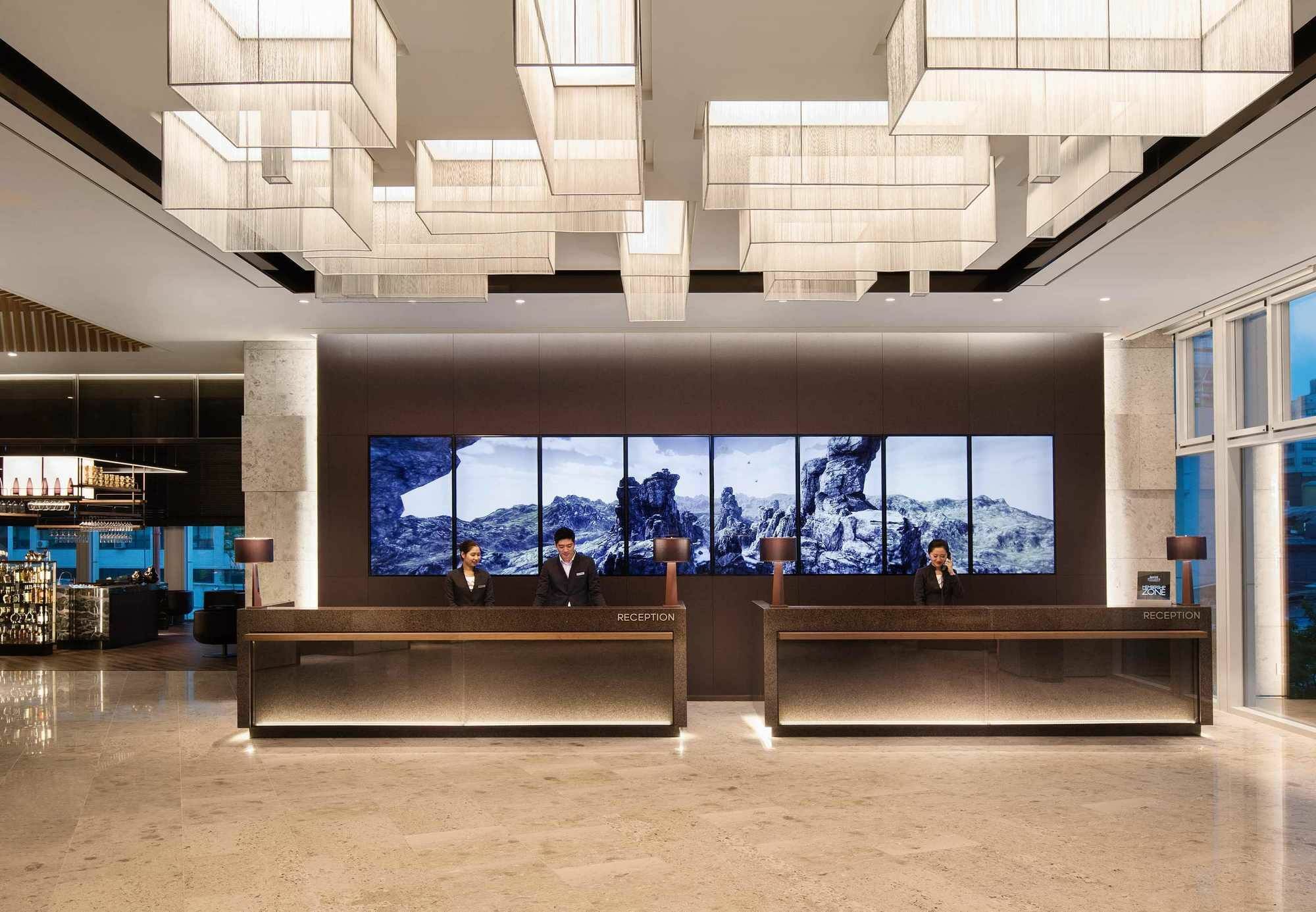 Courtyard By Marriott Namdaemun Hotel 4*