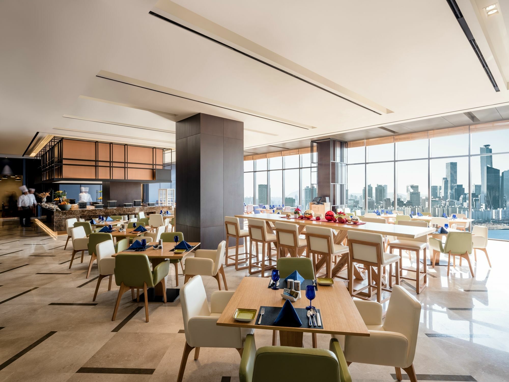 Hotel Novotel Ambassador Yongsan 5*