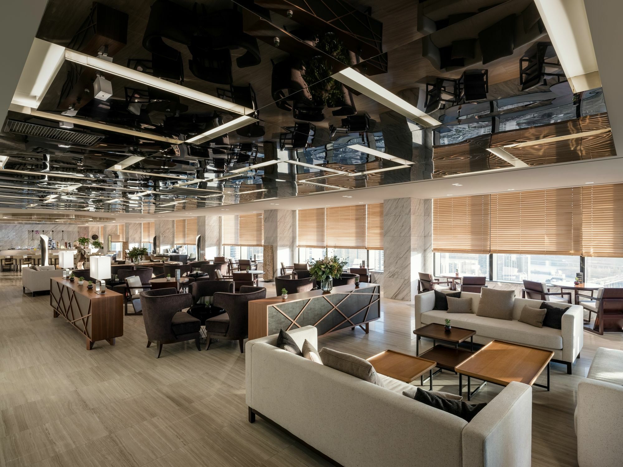 Hotel Novotel Ambassador Yongsan 5*