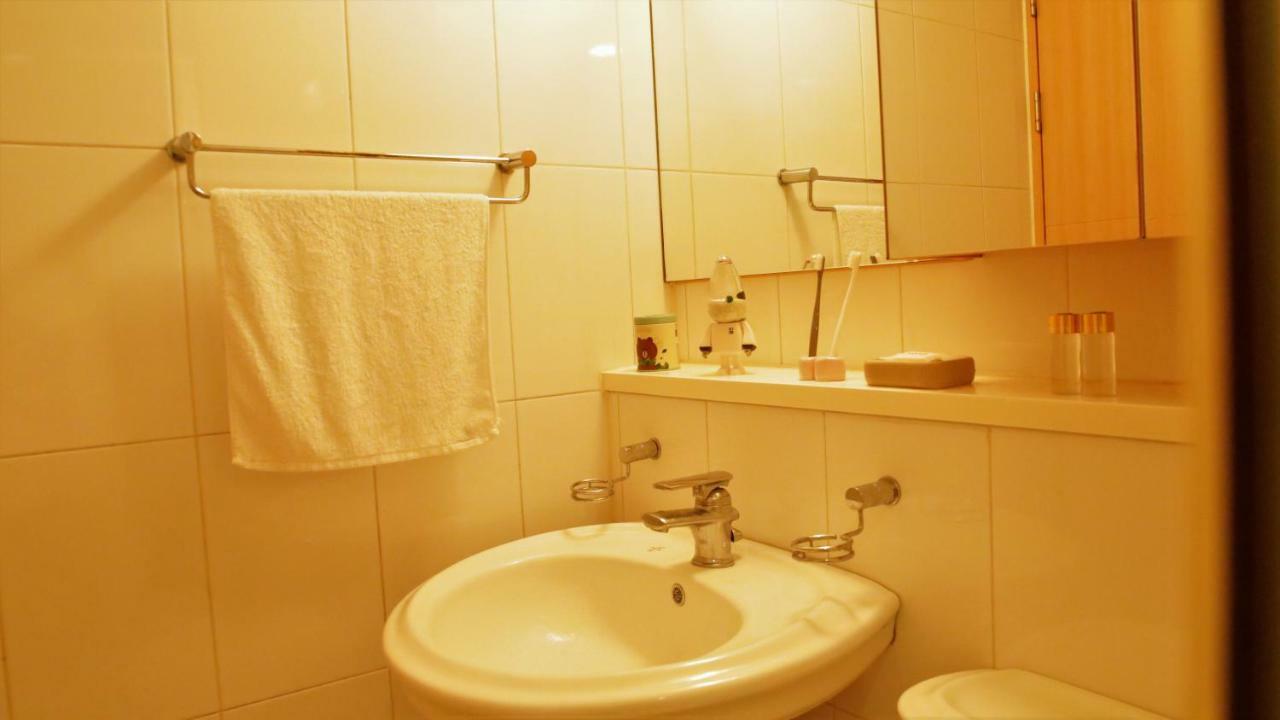 River Pr. Modern Studio. Apartment Seoul