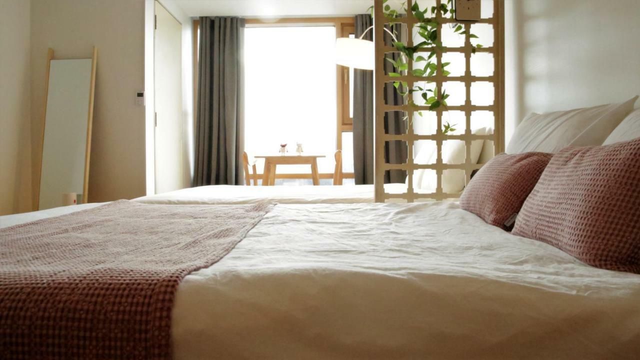 River Pr. Modern Studio. Seoul