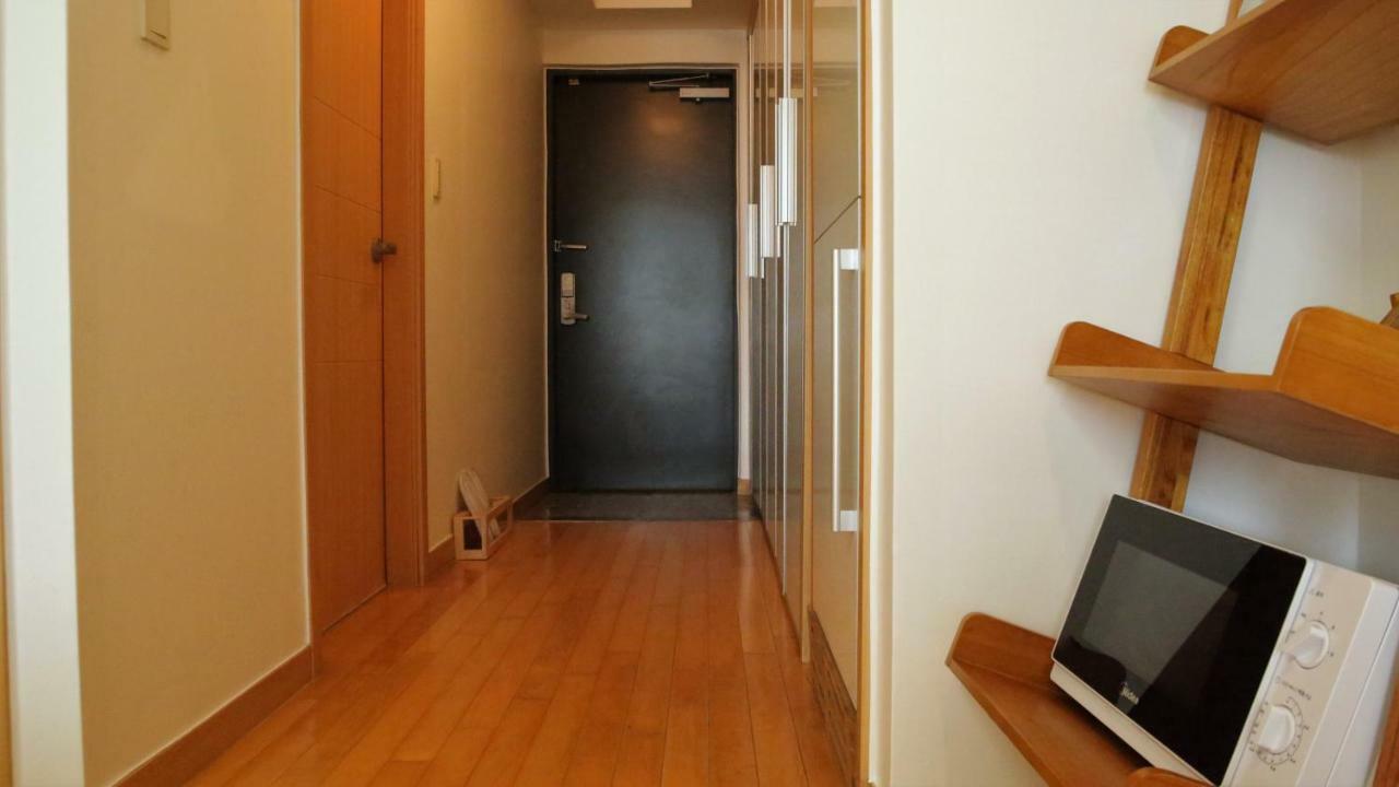 Apartment River Pr. Modern Studio. Seoul