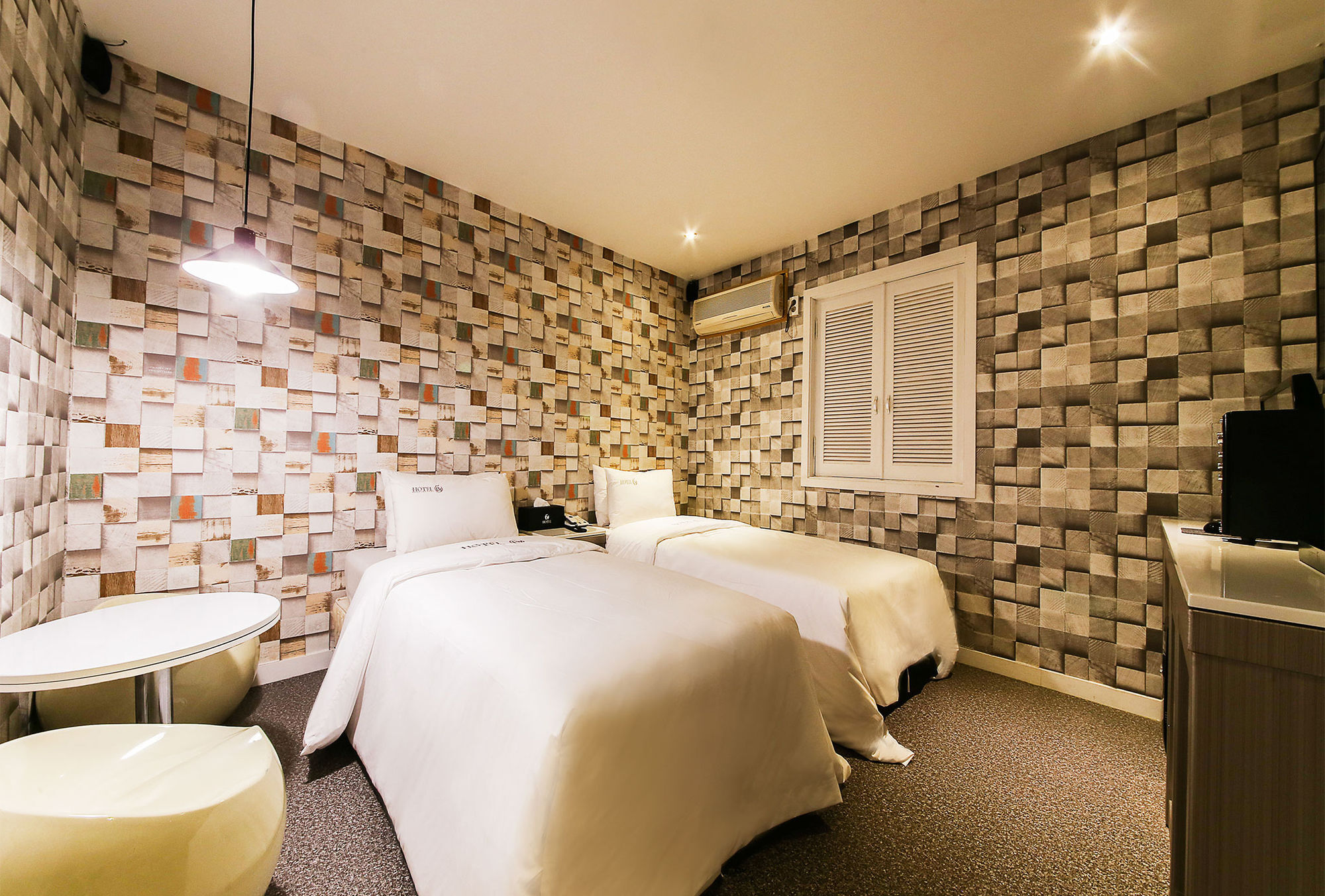 Bj Hotel