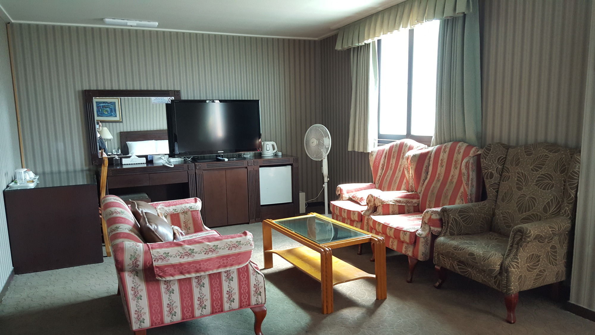 Airport Hotel 3*