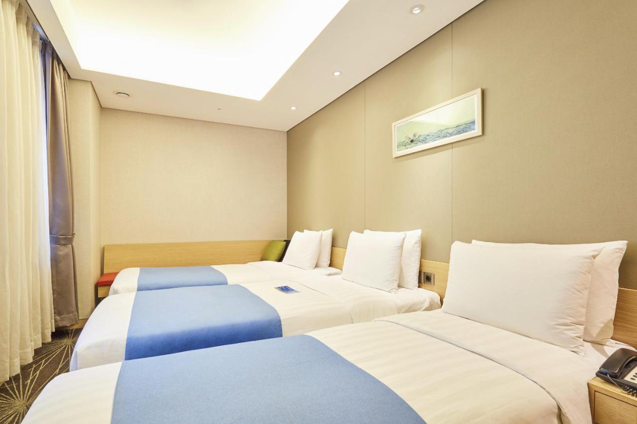 Days By Wyndham Myeongdong Hotel