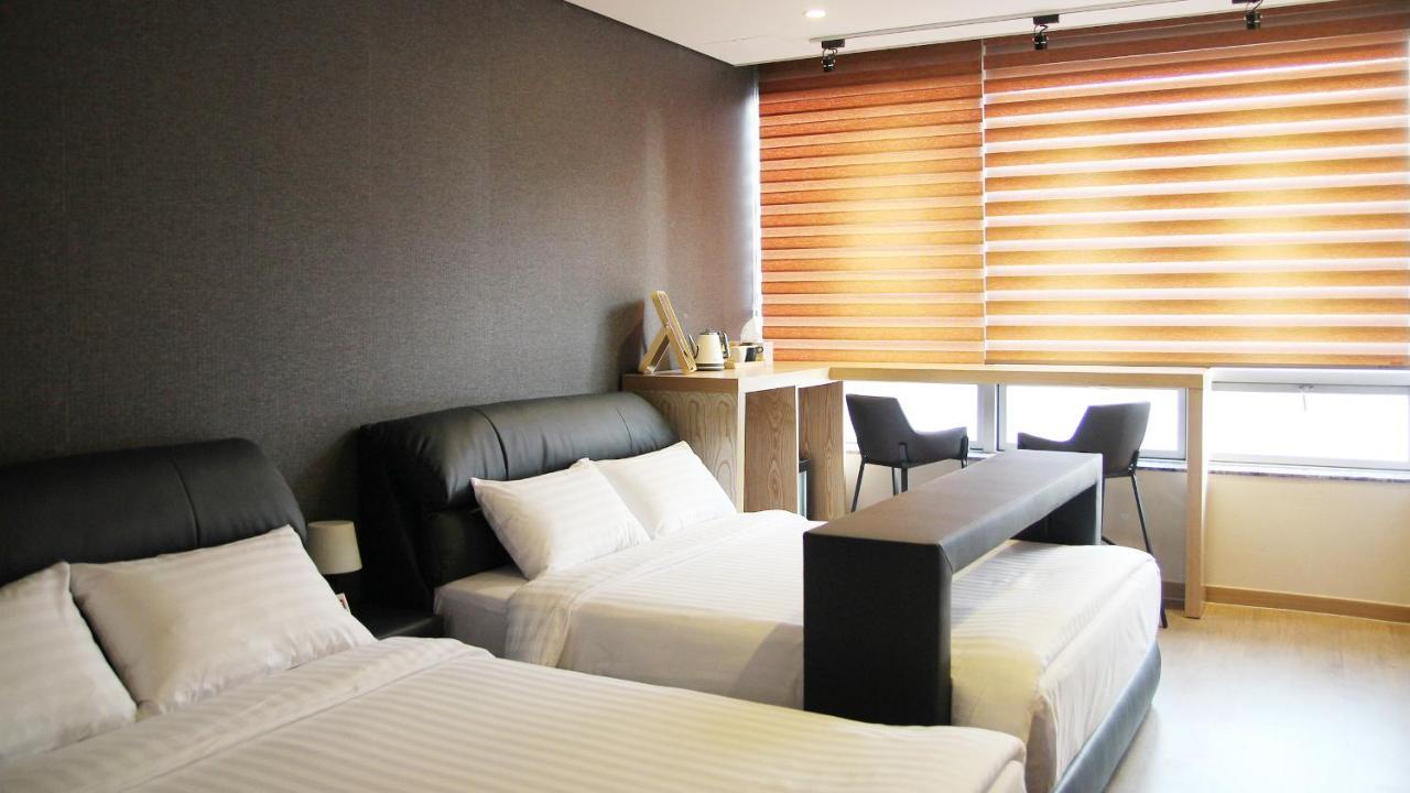 Hotel Mohenic Myeongdong 3*