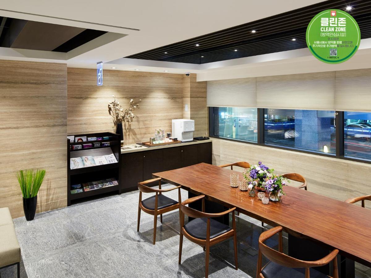 Pj Myeongdong Hotel 4*